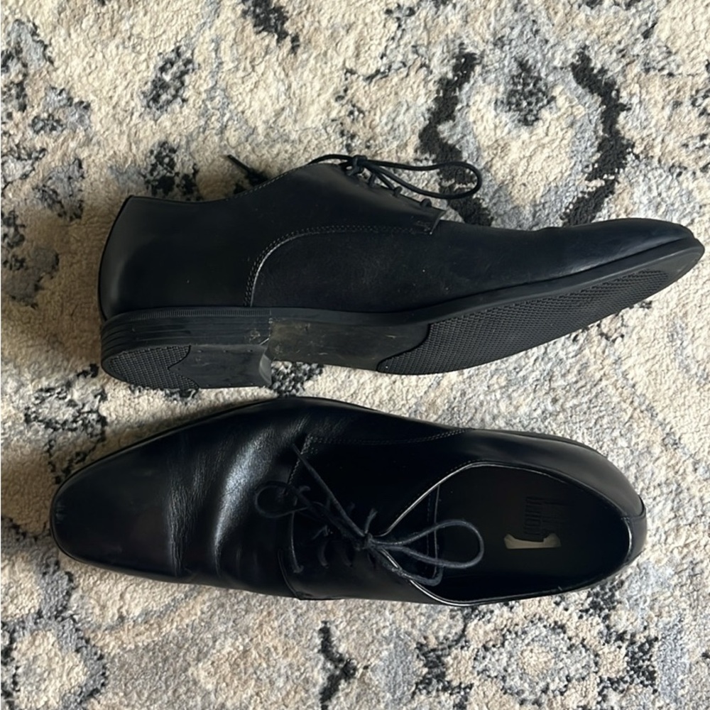 Men's Black Leather Dress Shoes